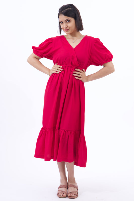 Maxi dress with puff sleeves