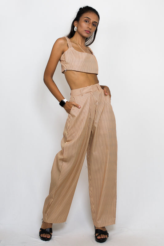 Solid cotton crop top and trousers